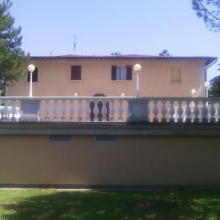 Villa Montrona Rr Imola Exterior photo